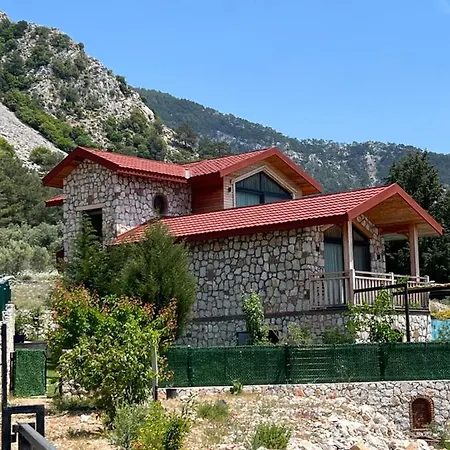 Villa Parpali